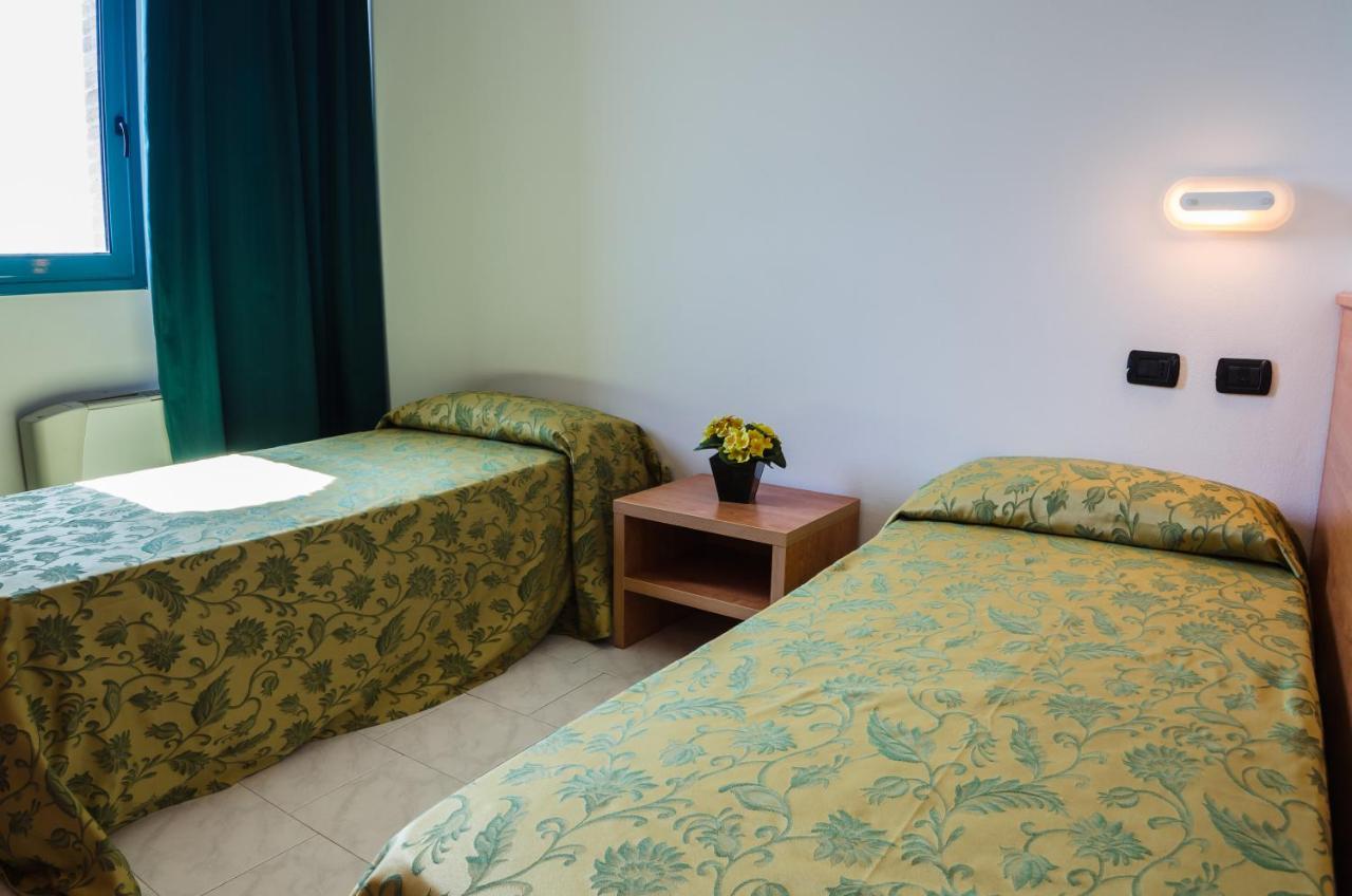 Hotel Luna Blu Casumaro 外观 照片