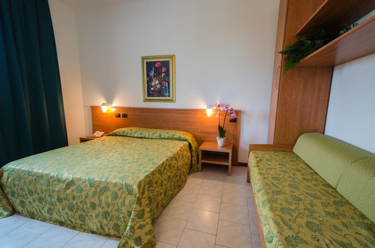 Hotel Luna Blu Casumaro 外观 照片